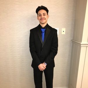 Meet your Posher, Alejandro